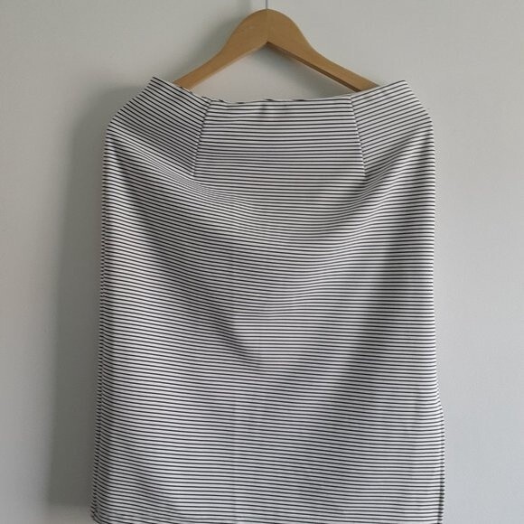 Free Press Nordstrom Black&White Stripes Elastic Waist KneeLength Pencil Skirt - Picture 3 of 12